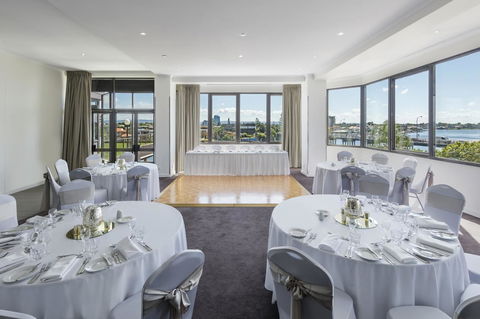 Vibe Hotel Gold Coast - Broome Tourism 42
