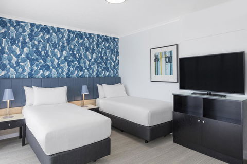 Vibe Hotel Gold Coast - Broome Tourism 9