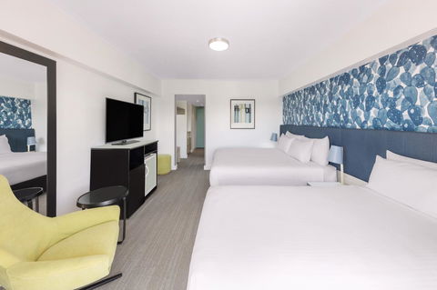 Vibe Hotel Gold Coast - Broome Tourism 14