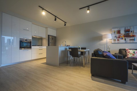 Arena Apartments By CLLIX - Broome Tourism 36