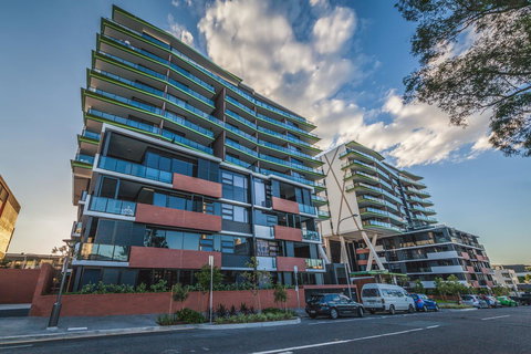 Arena Apartments By CLLIX - Broome Tourism 5