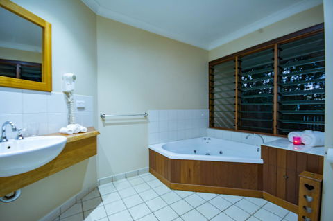 Allumbah Pocket Cottages - Broome Tourism 8