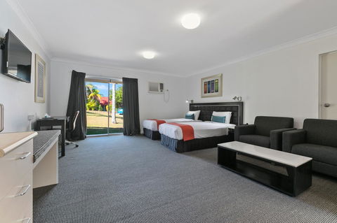 Comfort Inn North Brisbane - Broome Tourism 19