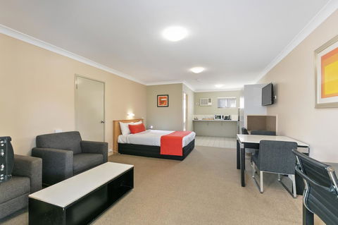 Comfort Inn North Brisbane - Broome Tourism 17