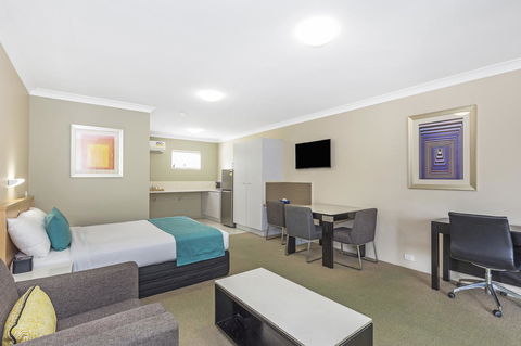 Comfort Inn North Brisbane - Broome Tourism 5