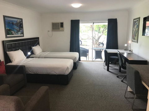 Comfort Inn North Brisbane - Broome Tourism 33