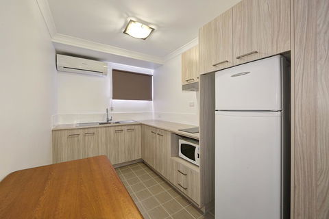 Smart Motels Bert Hinkler - Broome Tourism 28