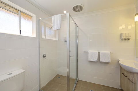 Smart Motels Bert Hinkler - Broome Tourism 19