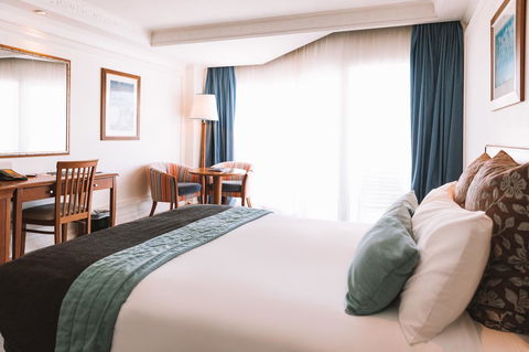 Pullman Cairns International - Broome Tourism 18