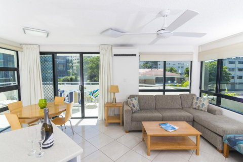 Beach Club Resort Mooloolaba - Broome Tourism 1