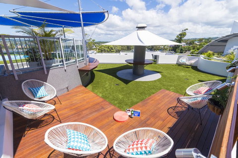 Beach Club Resort Mooloolaba - Broome Tourism 2
