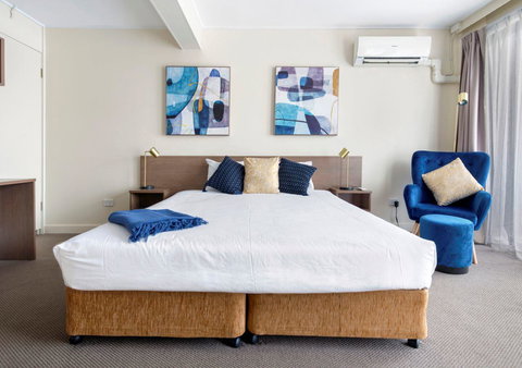 The Metropolitan Spring Hill - Broome Tourism 5