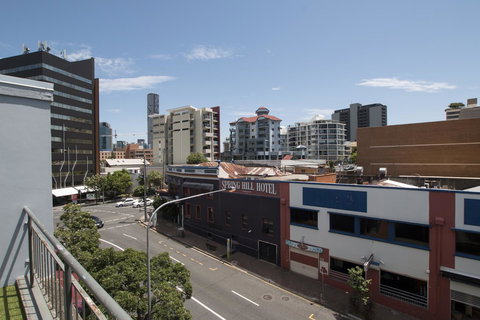 The Metropolitan Spring Hill - Broome Tourism 27
