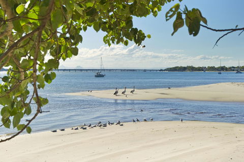 On The Bay Apartments - Broome Tourism 12