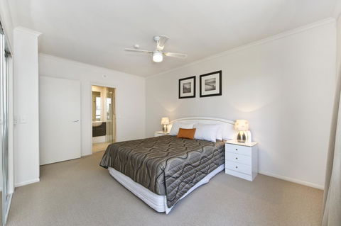On The Bay Apartments - Broome Tourism 19