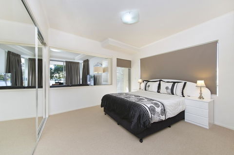 On The Bay Apartments - Broome Tourism 22