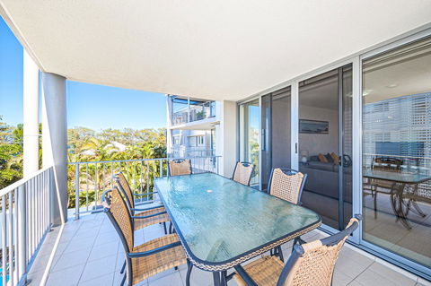 On The Bay Apartments - Broome Tourism 6