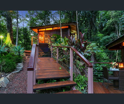 Cairns Rainforest Retreat - Broome Tourism 13