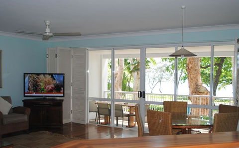 BeachView Apartments At Villa Paradiso - Broome Tourism 21
