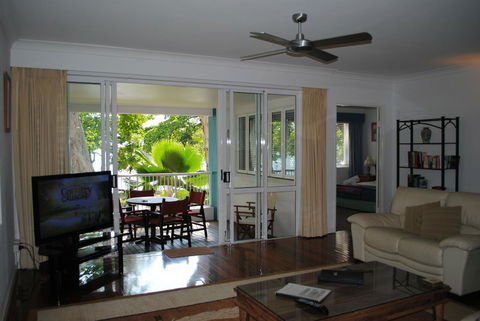 BeachView Apartments At Villa Paradiso - Broome Tourism 22