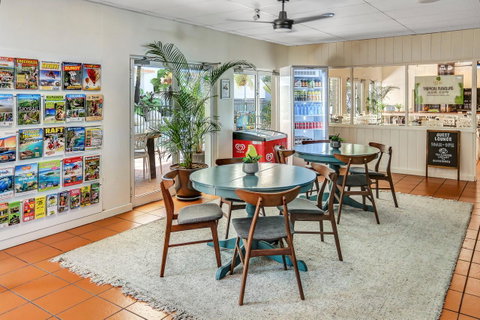 Coral Tree Inn - Broome Tourism 16