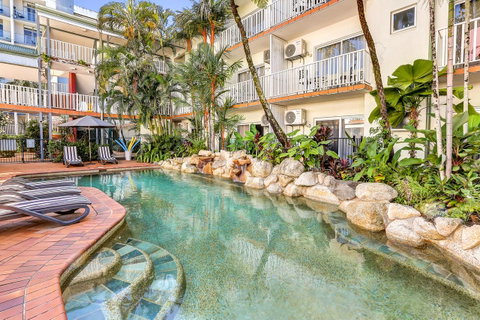 Coral Tree Inn - Broome Tourism 24