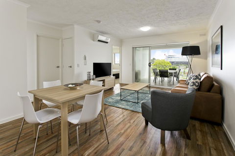 Arise Princess Regent Apartments - Broome Tourism 3