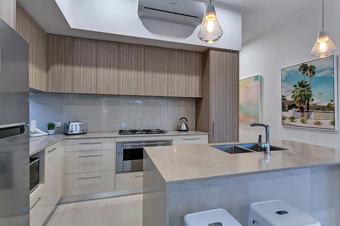 Oceans Edge Holiday Home - Broome Tourism 8