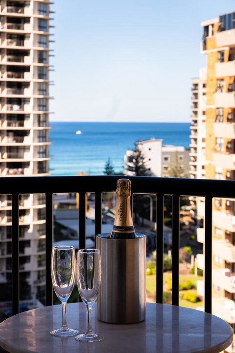 The Island Gold Coast - Broome Tourism 19