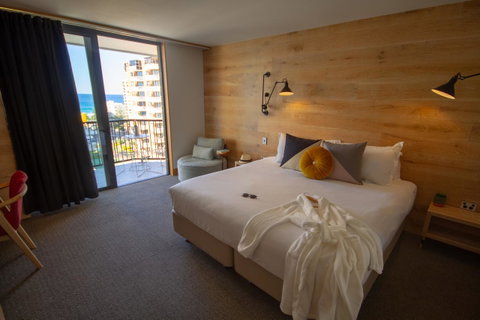 The Island Gold Coast - Broome Tourism 20