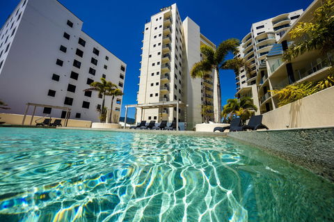 Jack And Newell Holiday Apartments - Broome Tourism 2