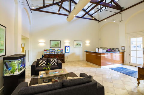 Jack And Newell Holiday Apartments - Broome Tourism 16