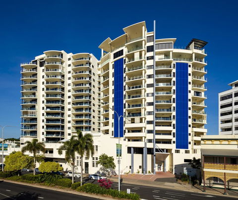 Jack And Newell Holiday Apartments - Broome Tourism 13