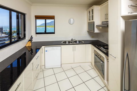 Jack And Newell Holiday Apartments - Broome Tourism 34