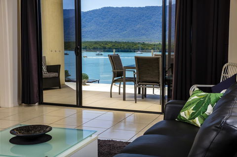 Jack And Newell Holiday Apartments - Broome Tourism 1