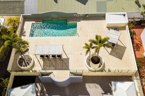 Jack And Newell Holiday Apartments - Broome Tourism 4