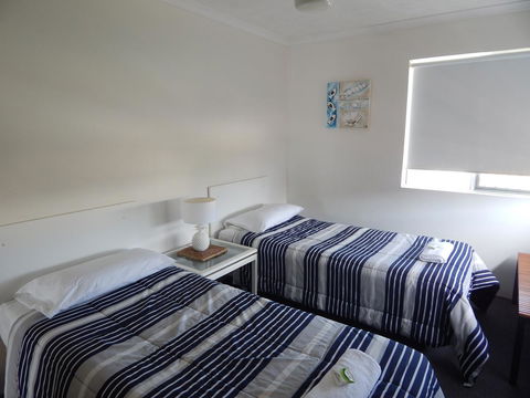 Tranquil Shores - Broome Tourism 24
