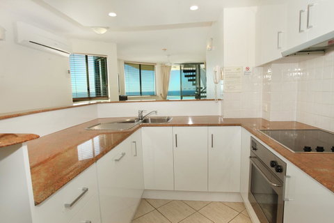 Malibu Apartments - Broome Tourism 15