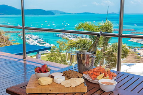 Nautilus On The Hill - Airlie Beach - Broome Tourism 2