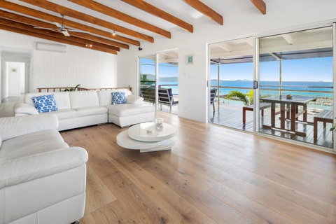 Nautilus On The Hill - Airlie Beach - Broome Tourism 14