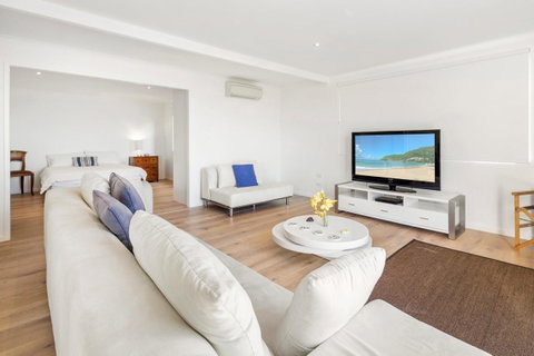 Nautilus On The Hill - Airlie Beach - Broome Tourism 22