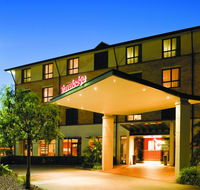 Travelodge Hotel Garden City Brisbane - Broome Tourism