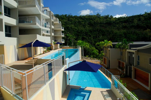 Azure Sea Whitsunday Resort - Broome Tourism 0