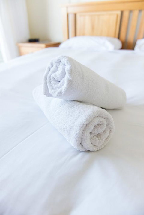 Paradise Penthouse At Waves - Airlie Beach - Broome Tourism 22