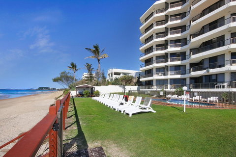 Spindrift On The Beach - Absolute Beachfront - Broome Tourism 1