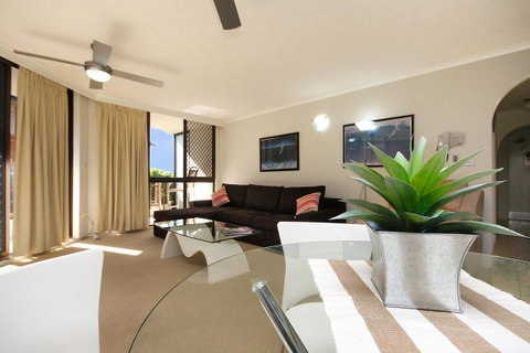 Spindrift On The Beach - Absolute Beachfront - Broome Tourism 8