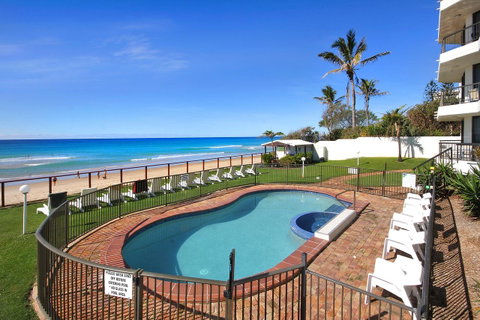 Spindrift On The Beach - Absolute Beachfront - Broome Tourism 16