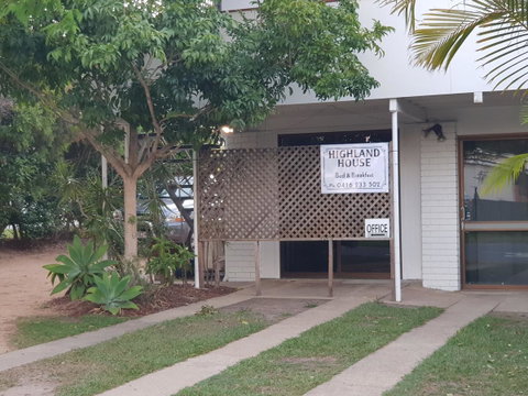 Highland House - Broome Tourism 27