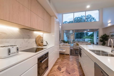 Noosa Villas - Broome Tourism 15