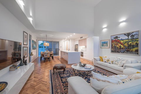 Noosa Villas - Broome Tourism 10